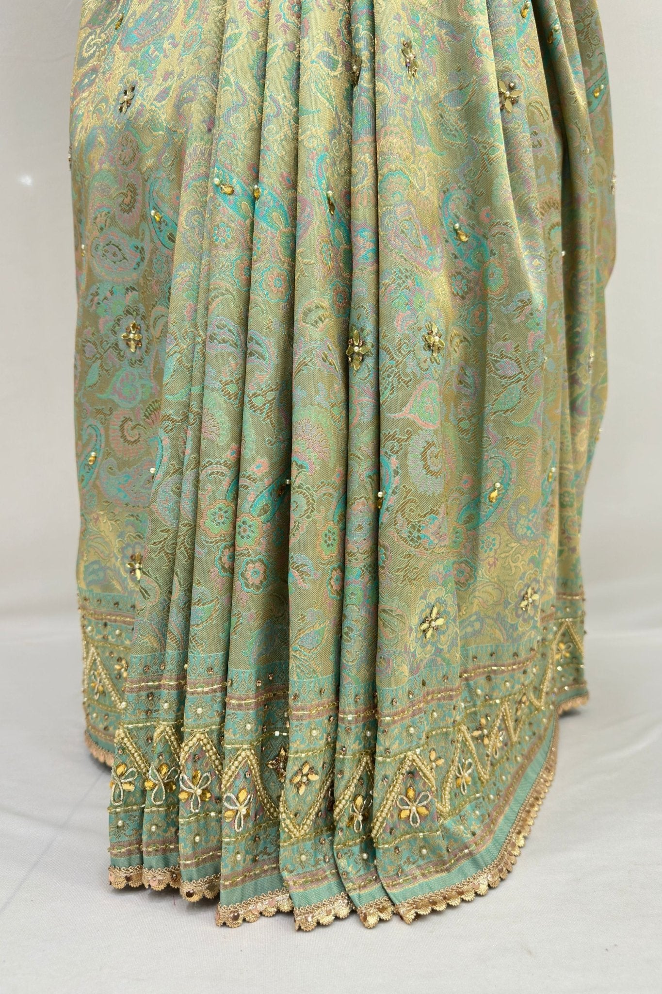 Elegant Light Green Banarasi Silk Saree - Mangaldeep NX