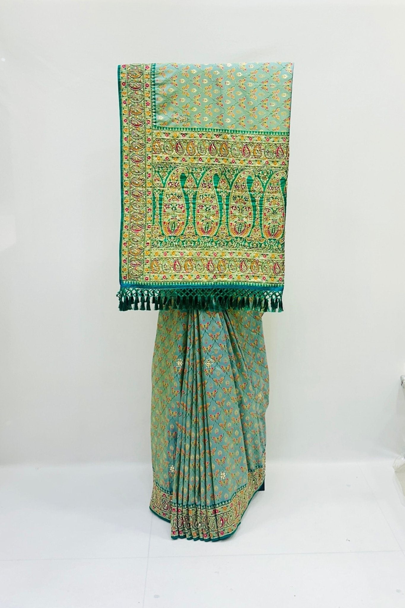 Elegant Light Green Banarasi Silk Saree - Mangaldeep NX