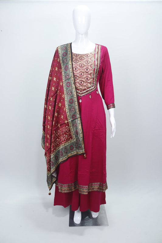 Elegant Magenta Anarkali Kurta Set with Printed Dupatta Gota Patti Detailing Festive Ethnic Wear for Women - Mangaldeep NX