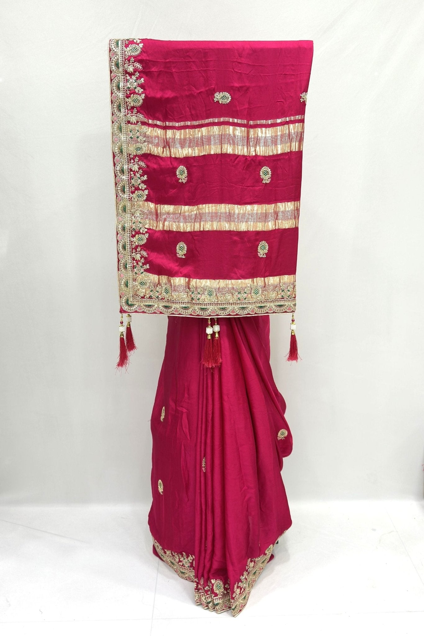 Elegant Magenta Silk Saree with Zari Embroidery - Mangaldeep NX