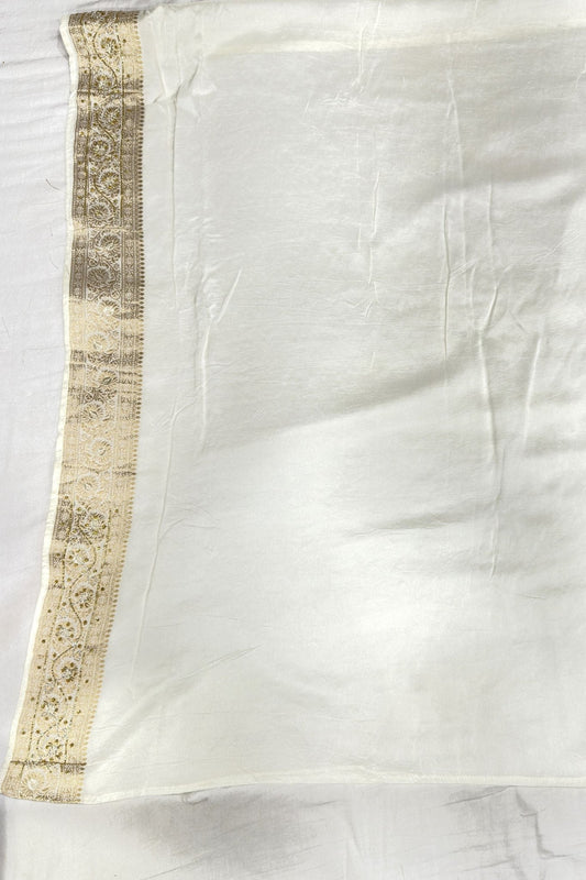 Elegant Off - White Banarasi Silk Saree - Mangaldeep NX
