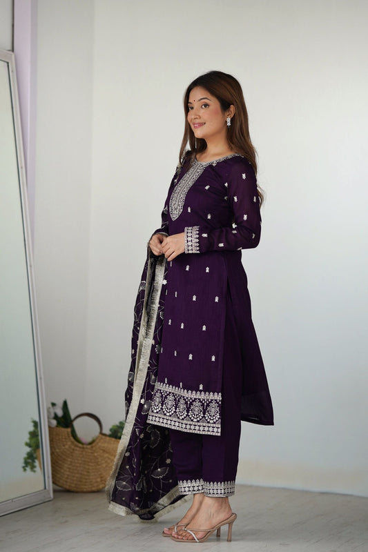 Elegant Purple Embroidered Kurta Set with Dupatta - Mangaldeep NX