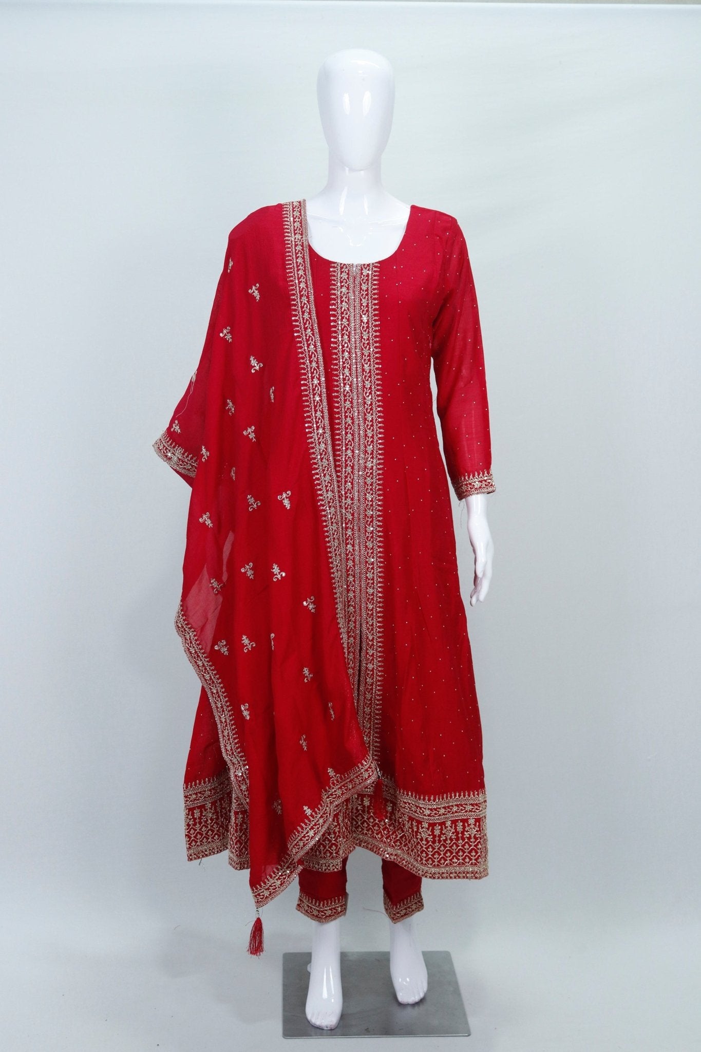 Elegant Red Georgette Embroidered Kurta Set with Dupatta - Mangaldeep NX