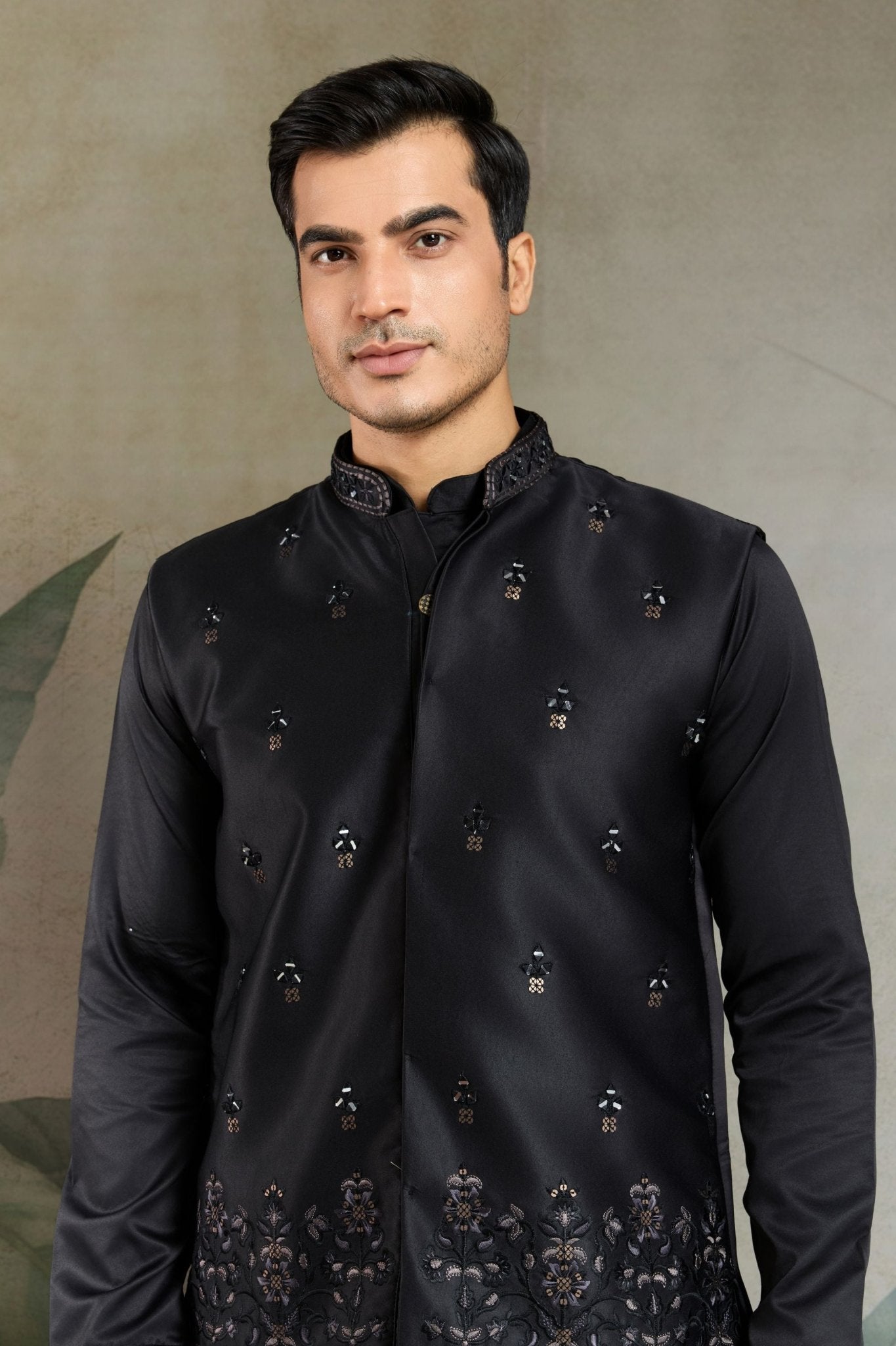Men's Black Mirror Embroidered Art Silk Kurta with Matching Pyjama - Mangaldeep NX
