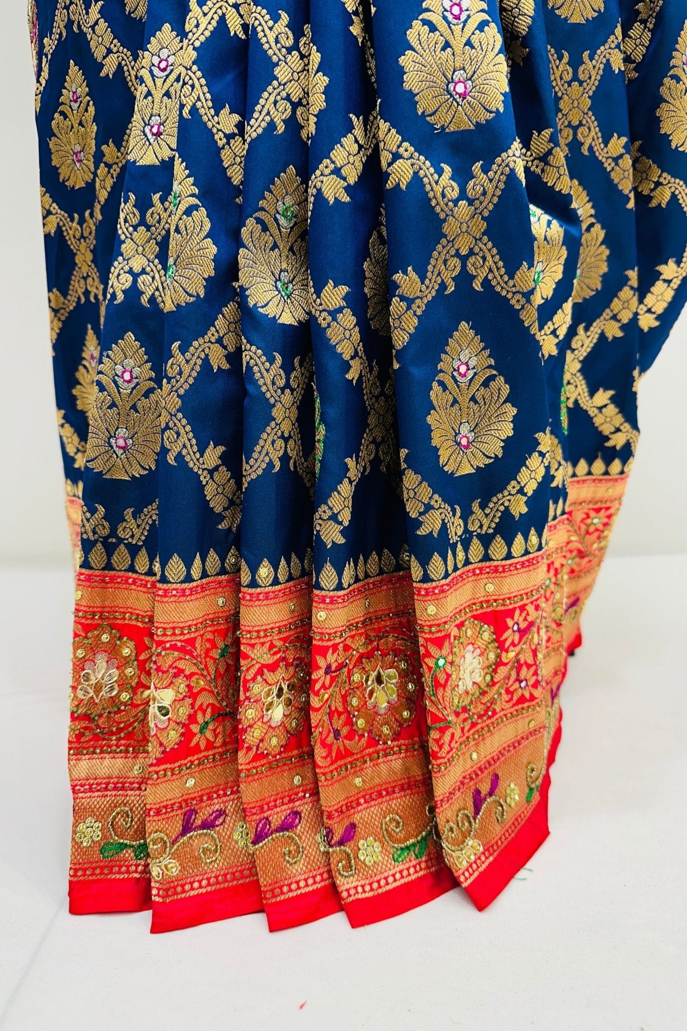 Navy Blue Banarasi Silk Saree with Red Embroidered Pallu - Mangaldeep NX