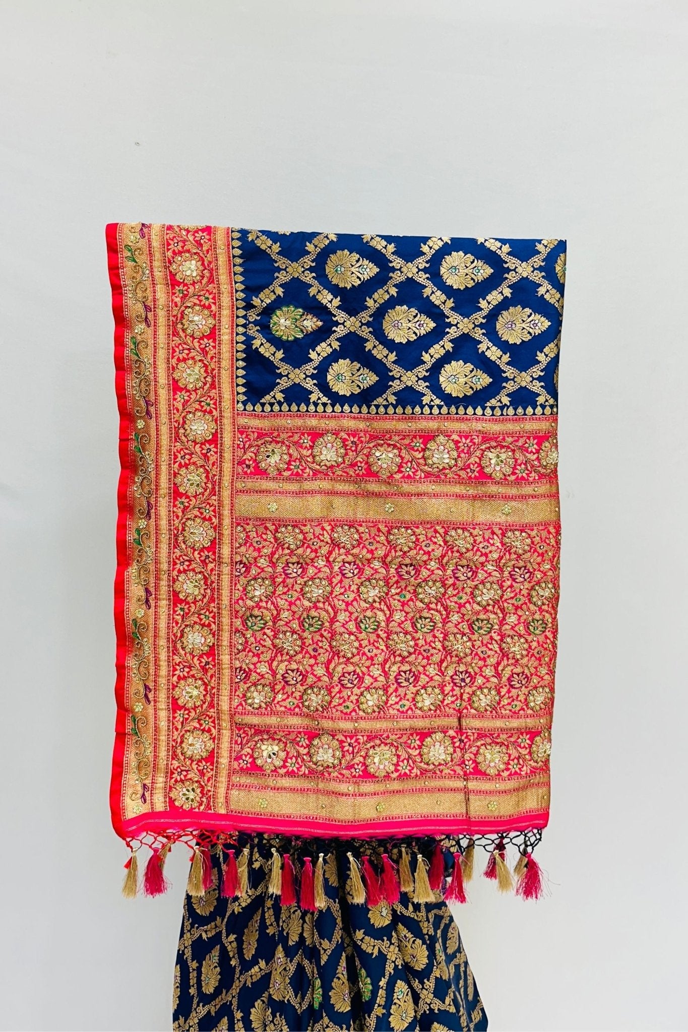 Navy Blue Banarasi Silk Saree with Red Embroidered Pallu - Mangaldeep NX
