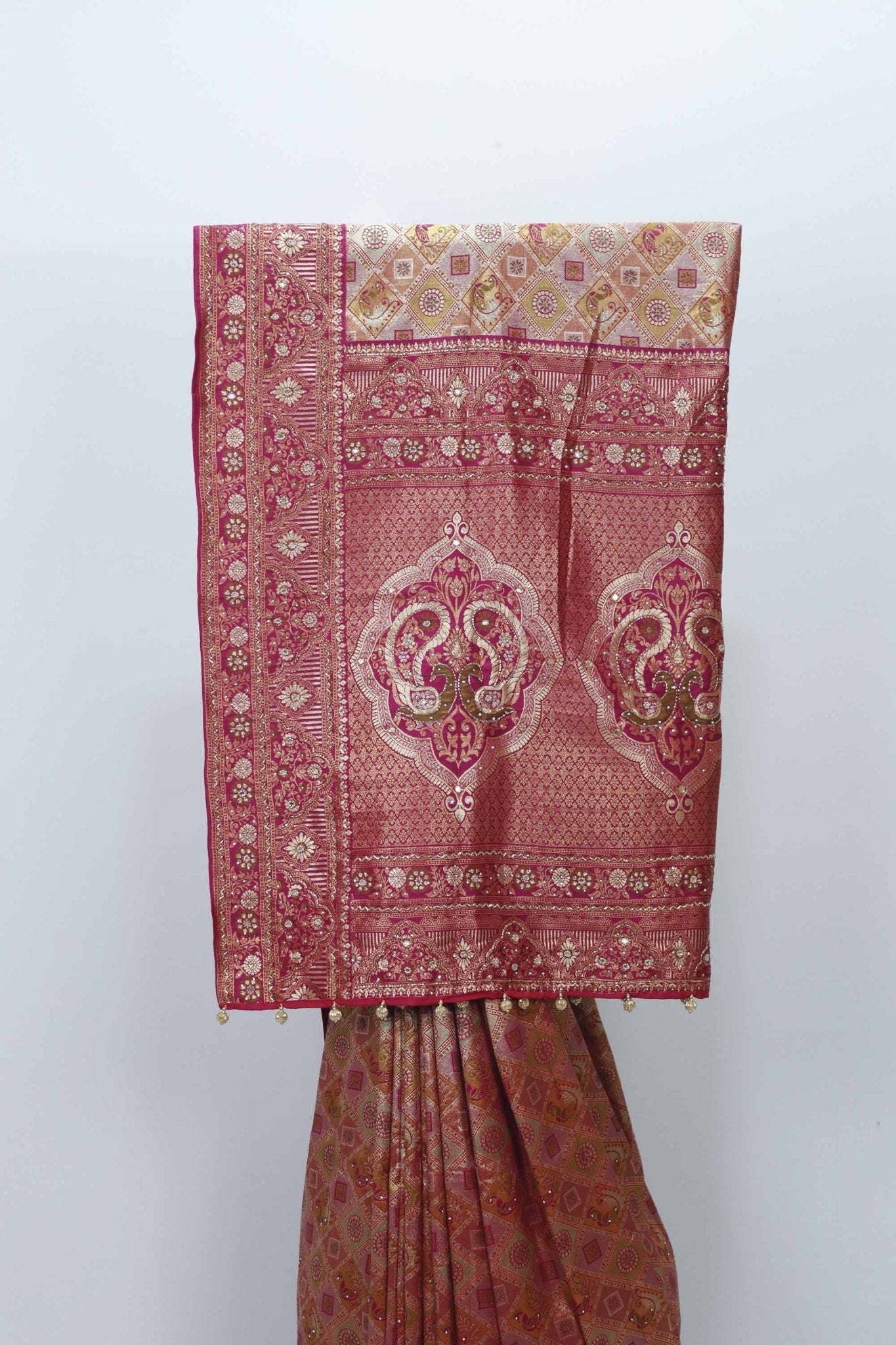 Red and Maroon Kanjivaram Silk Saree with Heavy Zari Woven Pallu - Mangaldeep NX