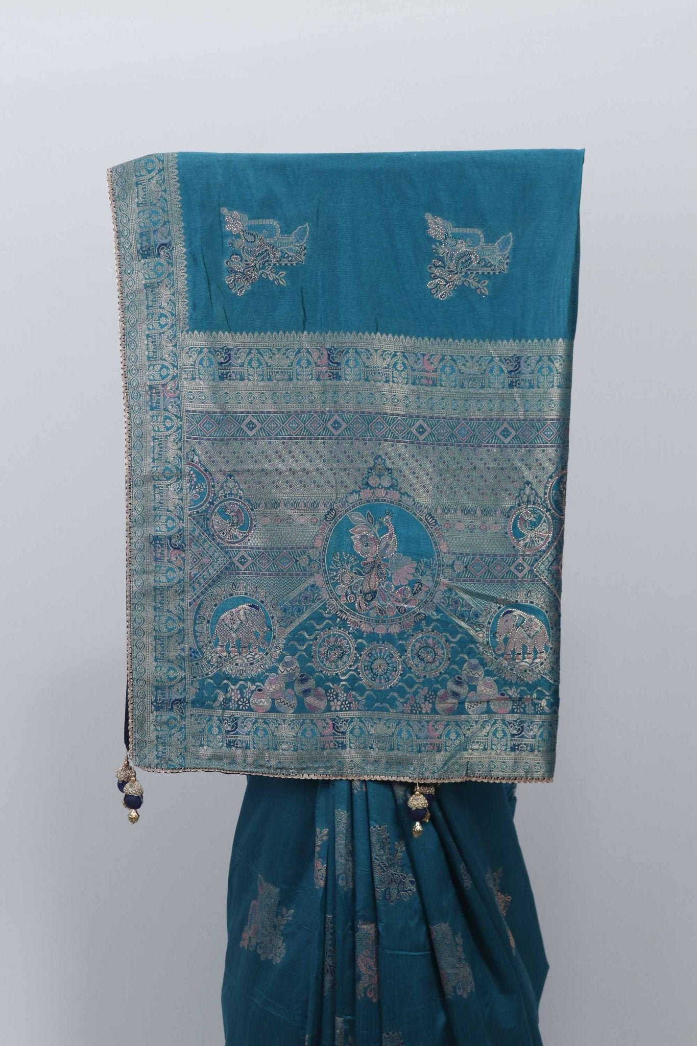 Turquoise Blue Bangalori Silk Saree with Zari Woven Pallu and Traditional Motifs - Mangaldeep NX