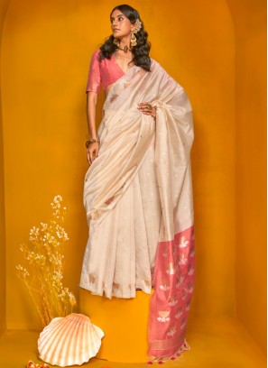 Adorning Tussar Silk Designer Saree