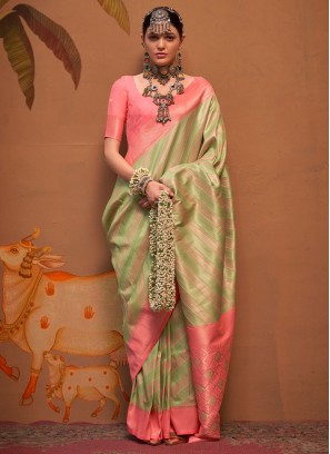 Aesthetic Green and Rose Pink Handloom silk Classic Saree