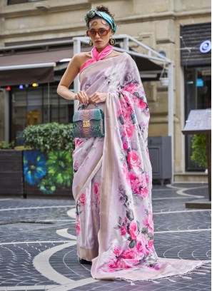 Astonishing Weaving Silk Saree