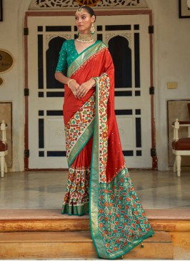 Attractive Trendy Saree For Ceremonial