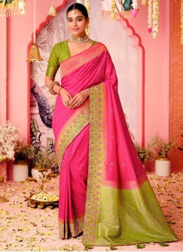 Baronial pure-dola Designer Saree