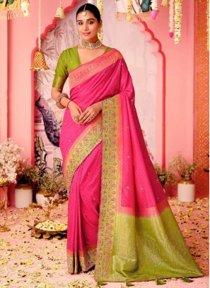 Baronial pure-dola Designer Saree