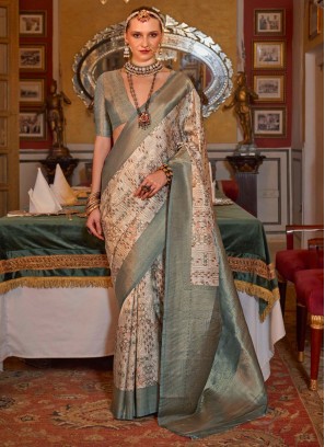 Border Tussar Silk Designer Saree in Grey