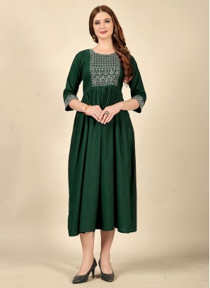 Casual Kurti Embroidered Cotton in Green