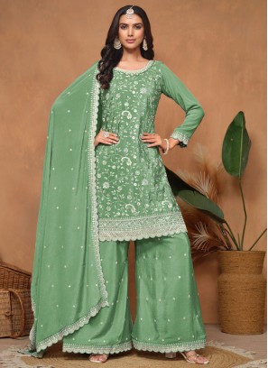 Catchy Embroidered Trendy Salwar Kameez