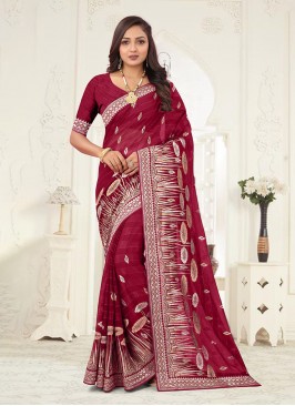 Classic Saree Embroidered Shimmer in Red