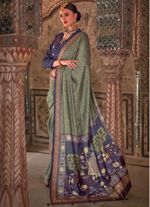 Classical Viscose Green Classic Saree