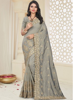 Compelling Art Silk Embroidered Designer Traditional Saree