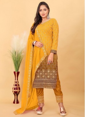 Compelling Zari Faux Georgette Salwar Kameez