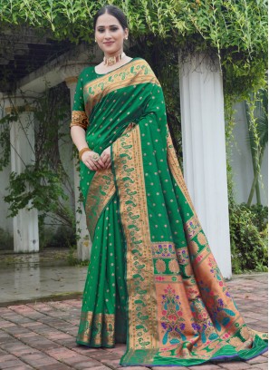 Contemporary Saree Weaving Silk in Green