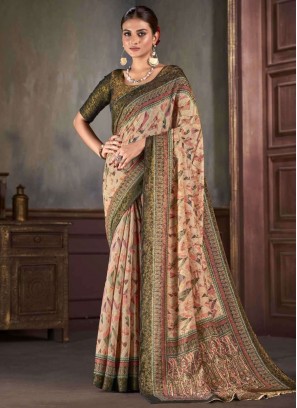 Dazzling Peach Silk Trendy Saree