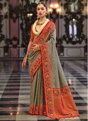 Delightsome Border Grey Silk Classic Saree