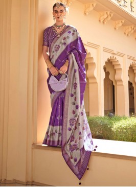 Demure Foil Print Traditional Saree