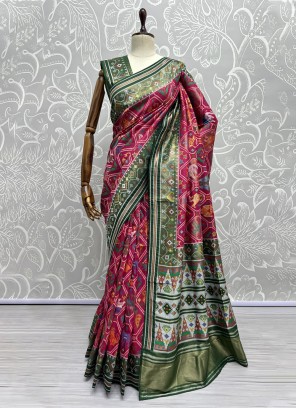 Distinctive Weaving Contemporary Saree