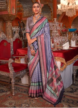 Distinguishable Classic Saree For Ceremonial