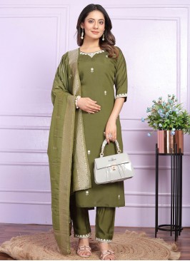 Distinguishable Green Festival Salwar Kameez