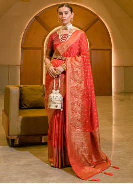Eye-Catchy Silk Weaving Red Contemporary Saree