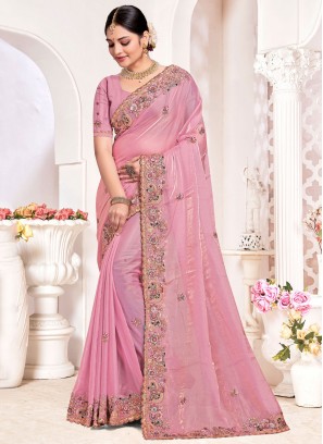 Eye-Catchy Traditional Designer Saree For Ceremonial