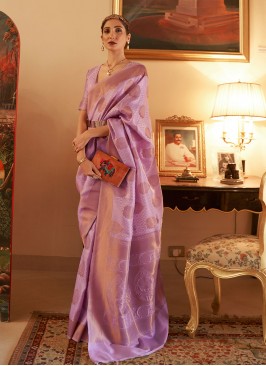 Fabulous Weaving Handloom silk Designer Traditional Saree