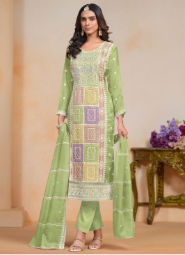 Flamboyant Designer Salwar Kameez For Festival