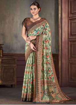 Flamboyant Silk Print Classic Saree