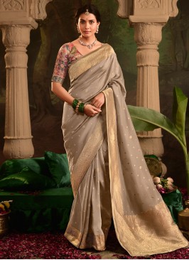 Grandiose Weaving Reception Classic Saree