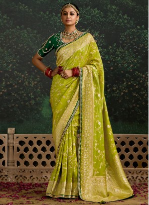 Green Ceremonial pure-dola Traditional Saree