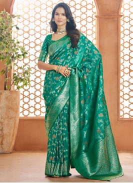 Green Weaving Classic Saree