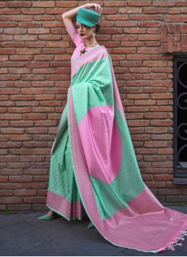 Handloom silk Weaving Pink and Sea Green Trendy Saree