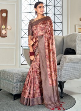 Honourable Weaving Handloom silk Classic Saree