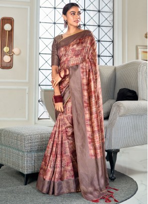 Honourable Weaving Handloom silk Classic Saree