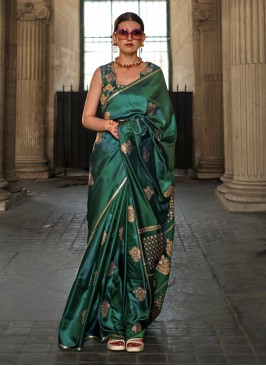 Incredible Weaving Green Classic Saree