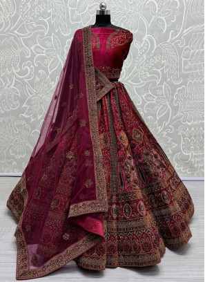 Innovative Rani Bridal Designer Lehenga Choli