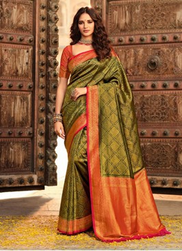 Kanjivaram Silk Woven Green Saree