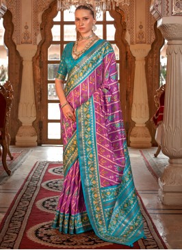 Lavender and Magenta Patola Print Classic Saree