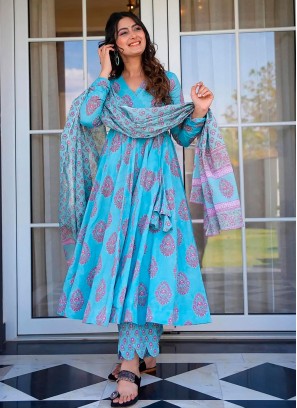 Lavish Aqua Blue Salwar Kameez