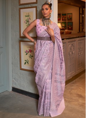 Majestic Weaving Silk Rose Pink Trendy Saree