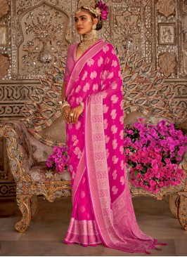 Majesty Rani Weaving Classic Saree